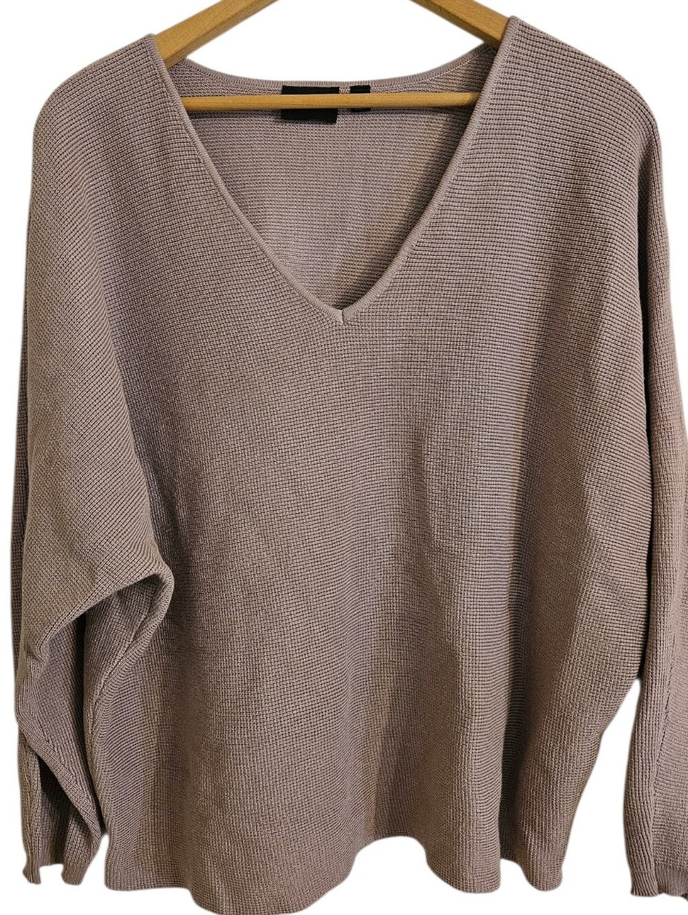 Cyrus V-Neck Textured Sweater in Mauve Taupe Sz 2X